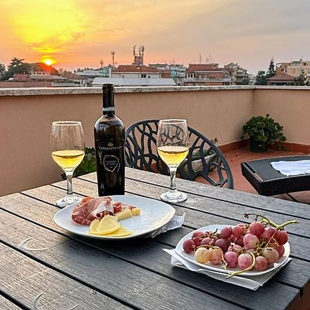 Casetta Sole, Superattico Con Terrazzo Vicino San Pietro, New روما المظهر الخارجي الصورة